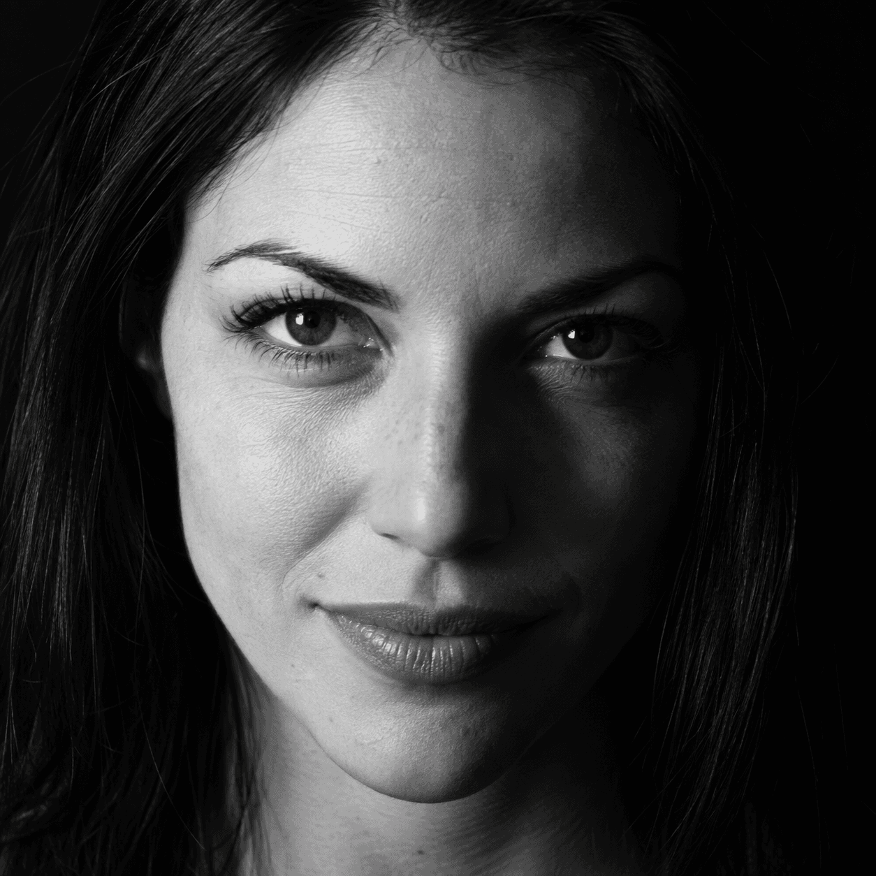 The original portrait photograph, before the words are applied.